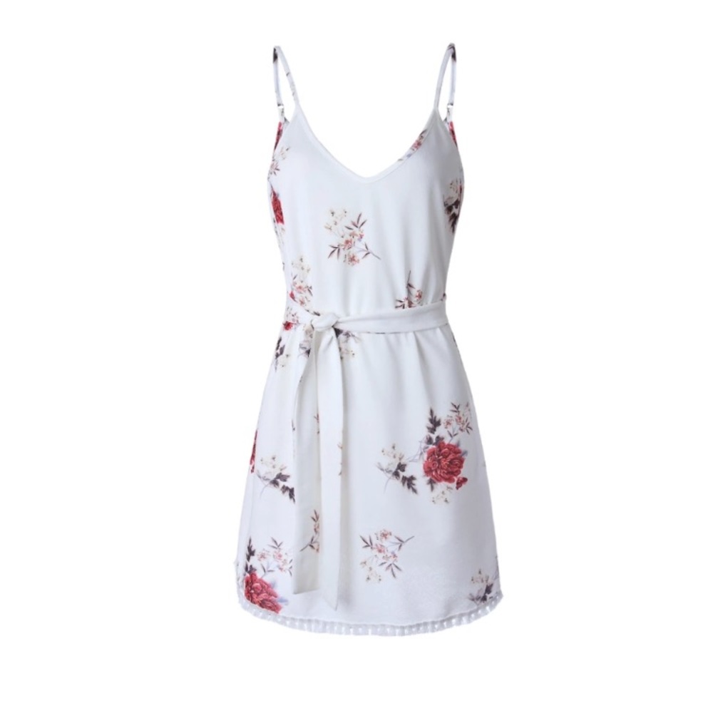 ✨Only 1 left! ✨White floral sundress - Picture 4 of 6